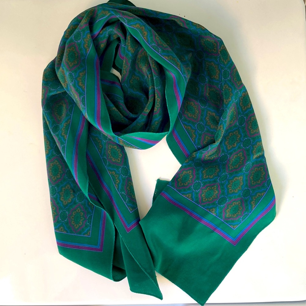 Flaviano Roma fashion scarf